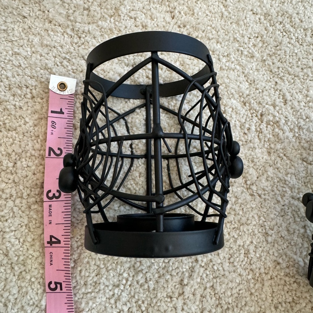 Set of 3 Spider Candle Holders - Picture 8 of 8